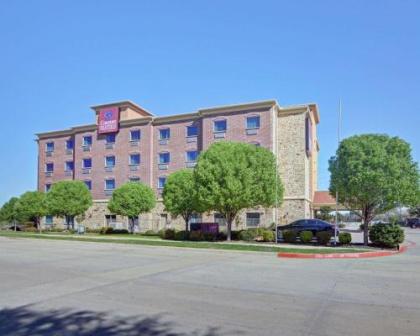 Comfort Suites Benbrook - image 4