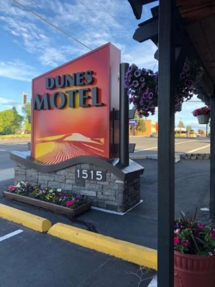 Dunes motel   Bend Oregon