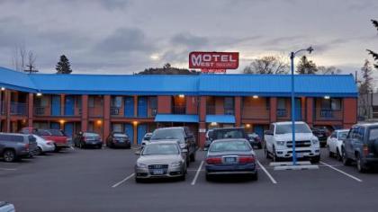 motel West