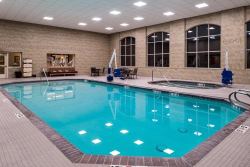 Hilton Garden Inn Bend - image 2