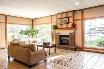 Country Inn & Suites by Radisson Bend OR - image 3