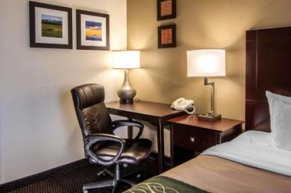 Country Inn & Suites by Radisson Bend OR - image 4