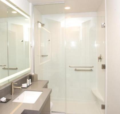 SpringHill Suites by Marriott Bend - image 5