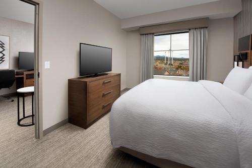 Residence Inn By Marriott Bend - image 4