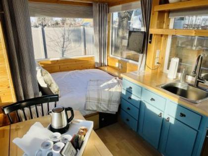The Cottage - image 3
