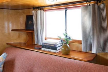 The Pendleton - image 2
