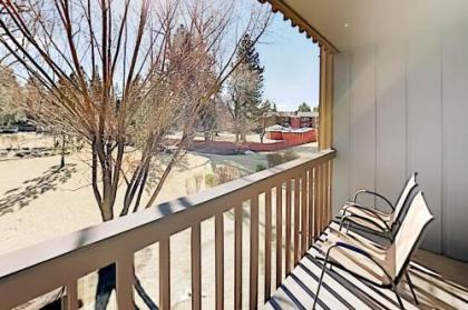 Sleek Pioneer Park Getaway   2 Balconies  Grill condo Bend Oregon