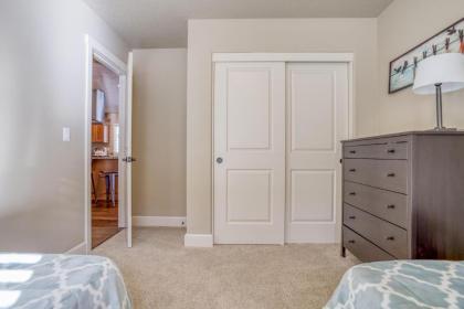 East Bend Beauty - image 10