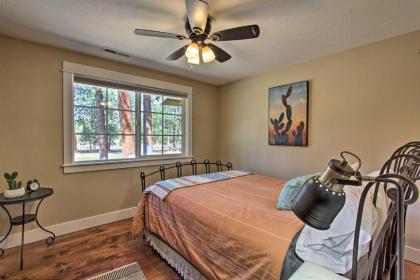 Bend Hideaway on 3 Acres with Decks and Fire Pit! - image 12