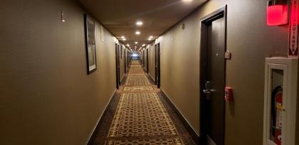 Best Western Plus Philadelphia Bensalem Hotel - image 3
