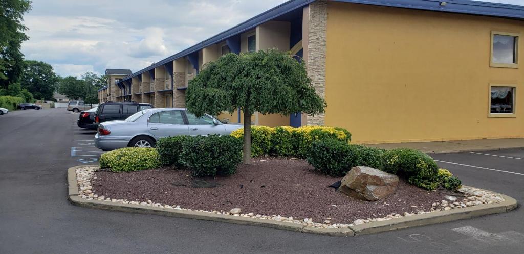 Best Western Plus Philadelphia Bensalem Hotel - image 4