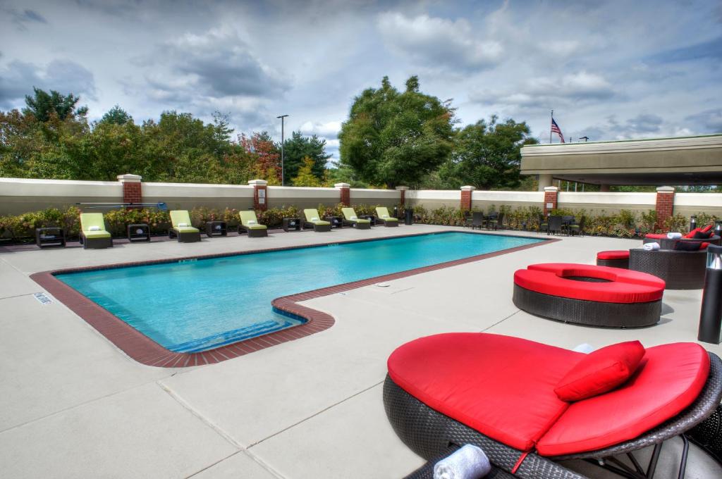 Holiday Inn Bensalem an IHG Hotel - image 2