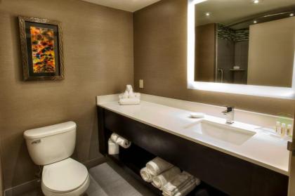 Holiday Inn Bensalem an IHG Hotel - image 5