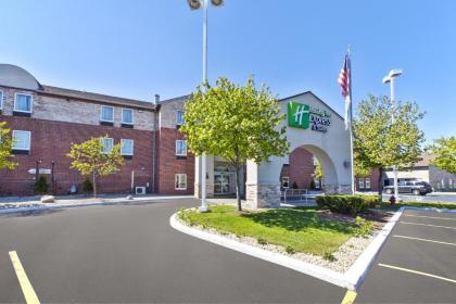 Holiday Inn Express Hotel  Suites Benton Harbor an IHG Hotel Michigan