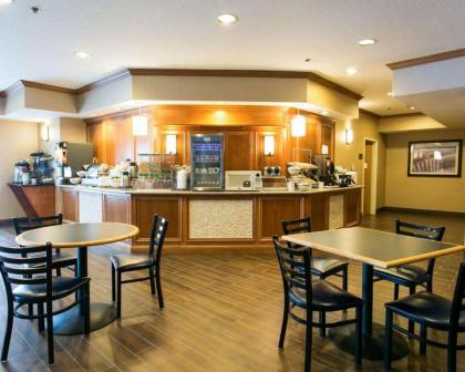 Comfort Suites Benton Harbor - St. Joseph - image 15