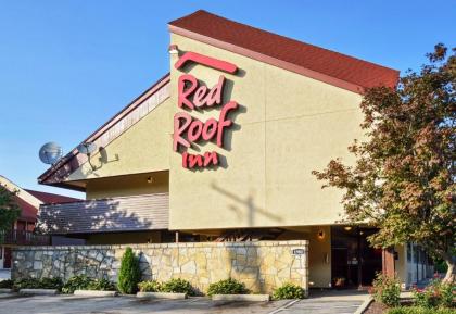 Red Roof Inn Benton Harbor - St. Joseph - image 2