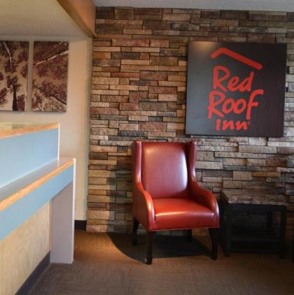 Red Roof Inn Benton Harbor - St. Joseph - image 8
