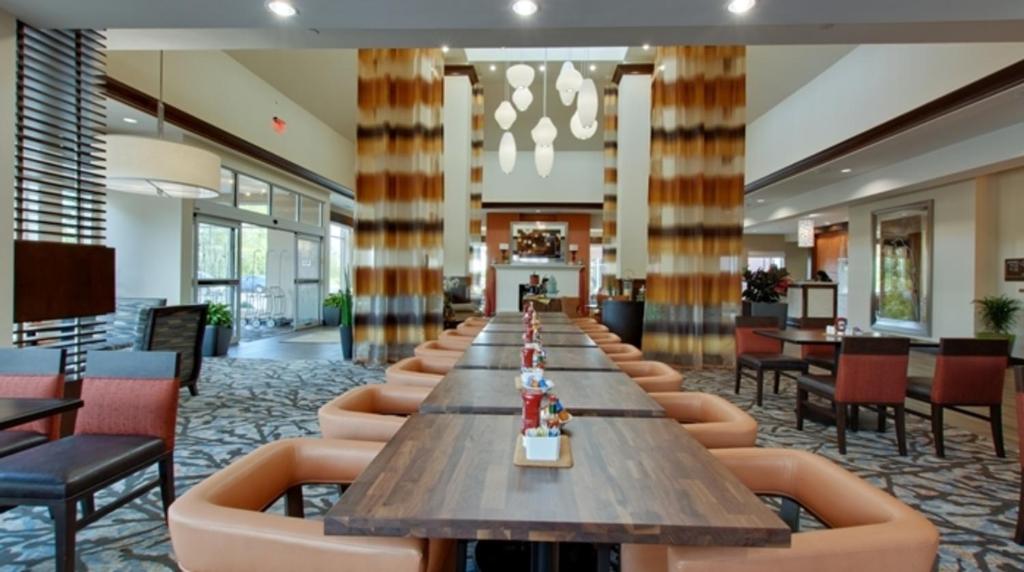 Hilton Garden Inn Benton Harbor - image 3