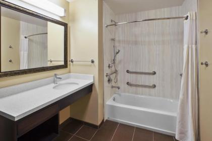 Staybridge Suites - Benton Harbor-St. Joseph an IHG Hotel - image 9
