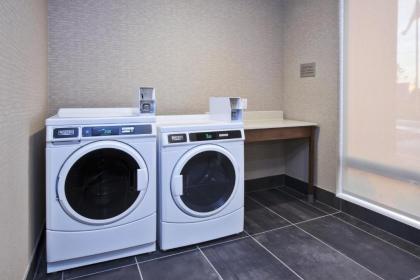 Courtyard by Marriott St. Joseph-Benton Harbor - image 12