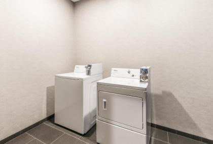 Hampton Inn & Suites Benton Harbor MI - image 5