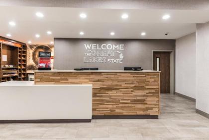Hampton Inn & Suites Benton Harbor MI - image 8