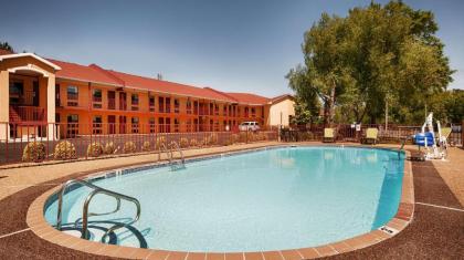 Best Western Benton Inn - image 14