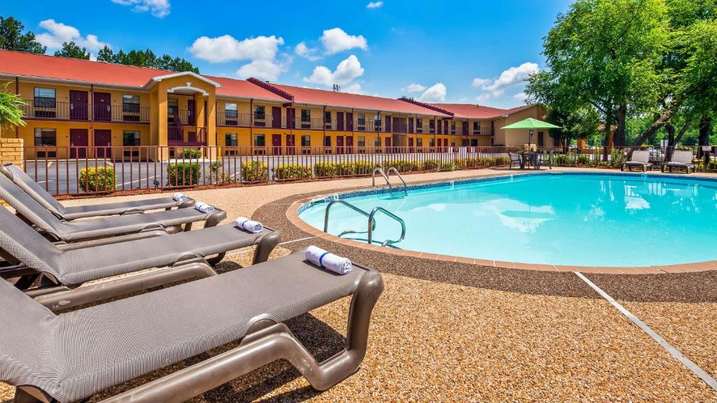 Best Western Benton Inn - image 6