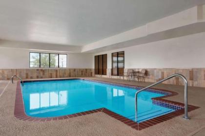 Wingate by Wyndham Bentonville - image 4