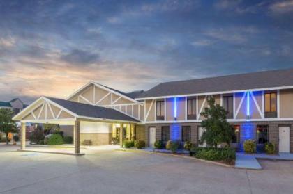 Super 8 by Wyndham Bentonville Arkansas