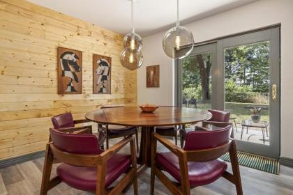 The Kaleidoscope - 1 Block to Bike Trails - Near Downtown Bentonville! - image 18