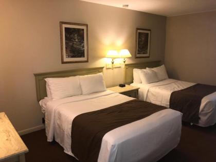 The Hometown Inn - image 4
