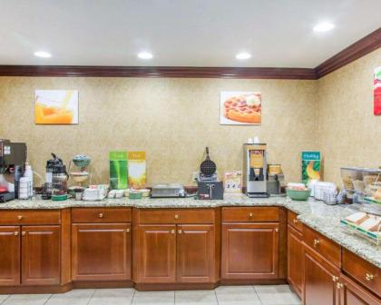 Quality Inn & Suites Meriden - image 4