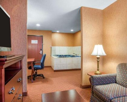 Quality Inn & Suites Meriden - image 9