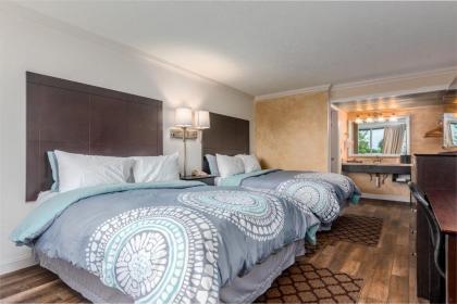 Fairway Inn - image 11