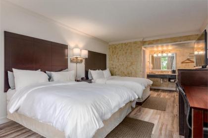 Fairway Inn - image 2
