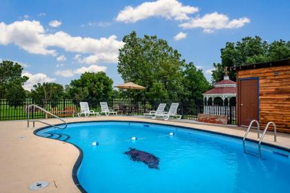 Fairway Inn - image 4