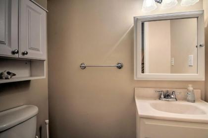 Spacious Home Walk to Beach Shops and Dining! - image 15