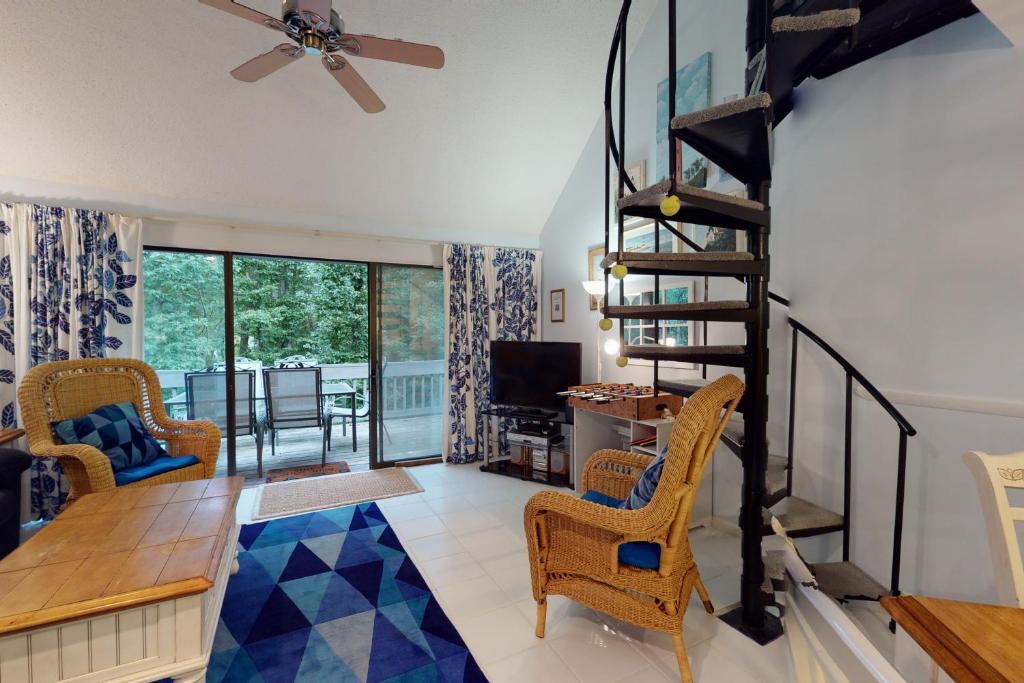 Sea Colony - 3605 Round Robin - image 5