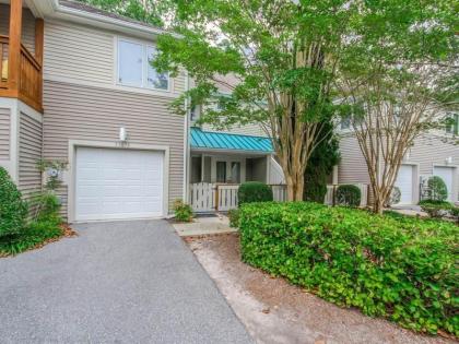 Sea Colony   55079 Pinewood