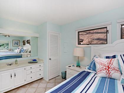 Sea Colony West Pine - image 15