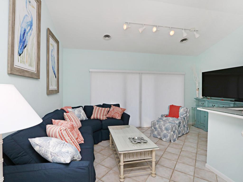 Sea Colony West Pine - image 4
