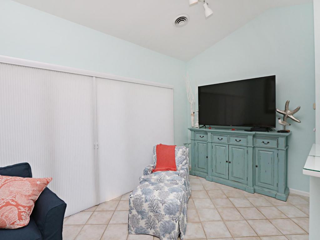 Sea Colony West Pine - image 5