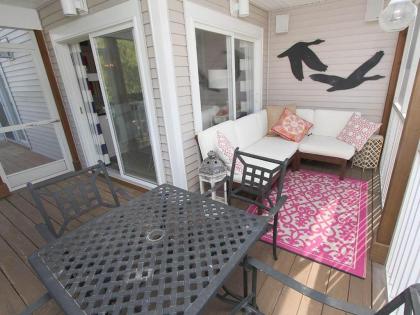 Sea Colony Pinewood - image 4