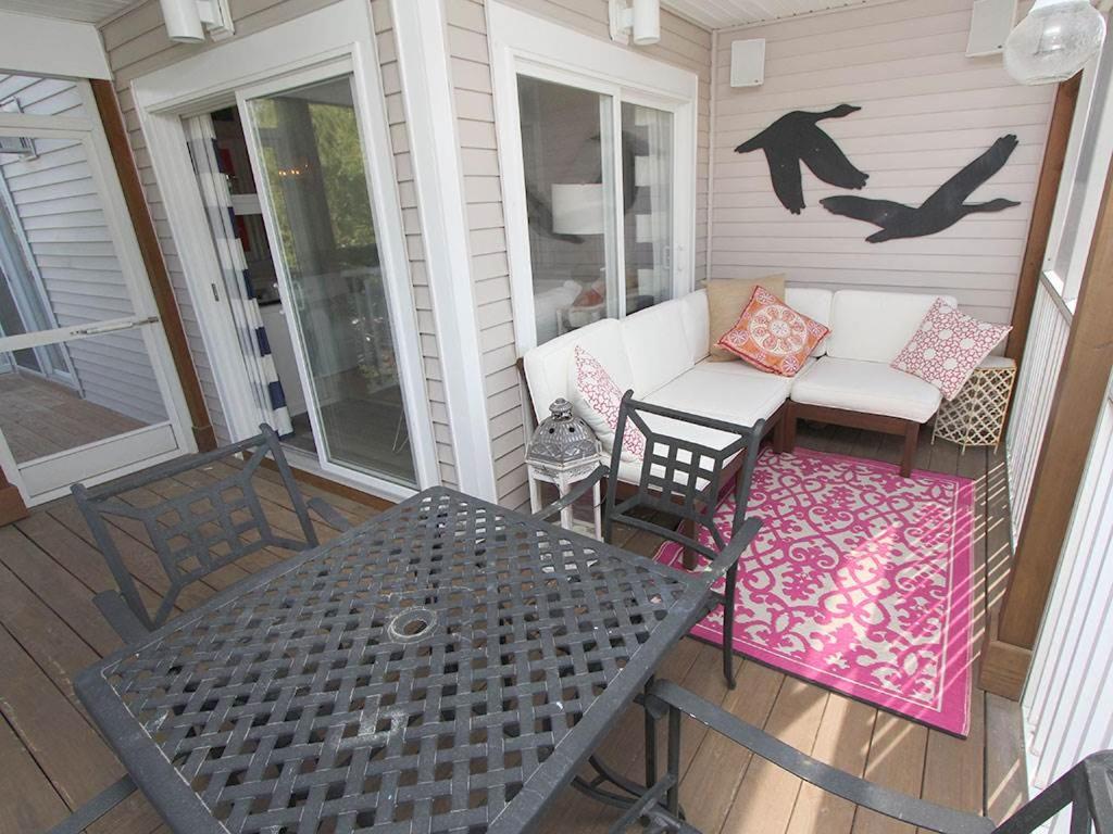 Sea Colony Pinewood - image 4