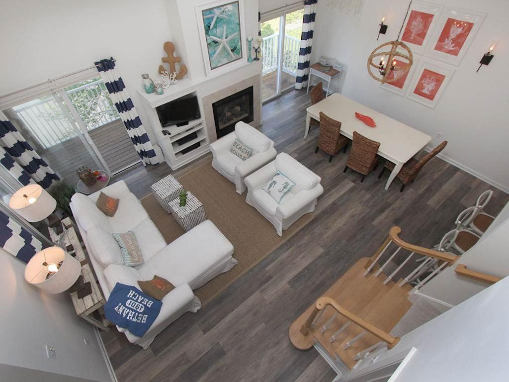 Sea Colony Pinewood - image 5