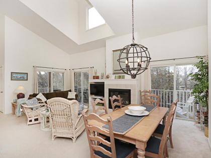 Sea Colony Pinewood III - image 12