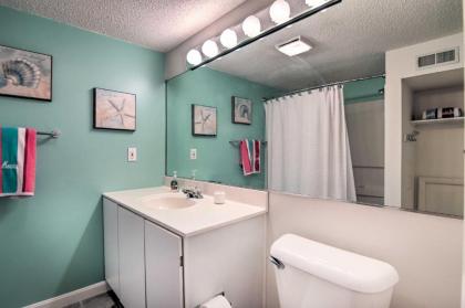 Sea Colony Condo with Balcony - Walk to Town! - image 18