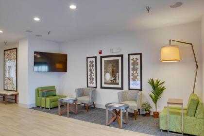 Holiday Inn Express Hotel & Suites Oklahoma City-Bethany an IHG Hotel - image 14