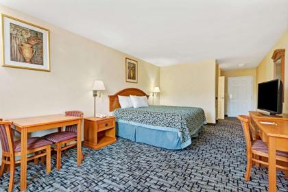 Days Inn by Wyndham Bethel - Danbury - image 10